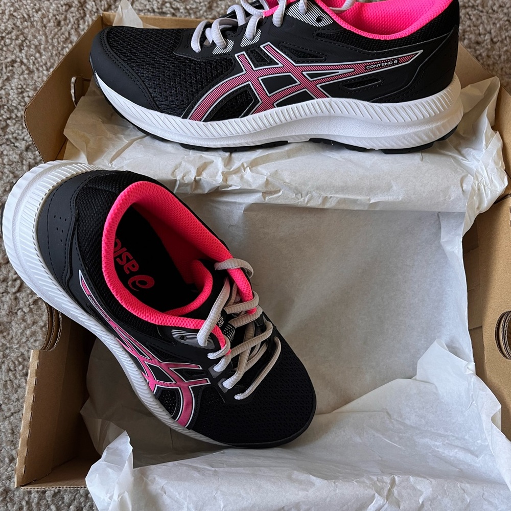 ASICS shoes - Picture 4 of 7